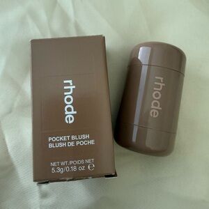 rhode Pocket Blush